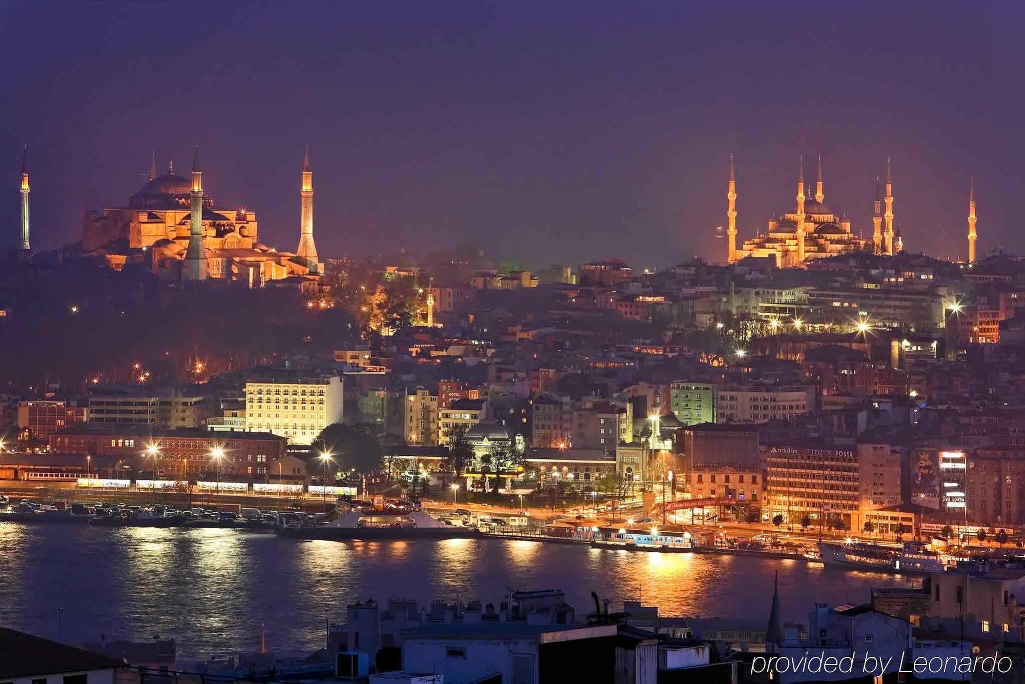Ibis Istanbul Zeytinburnu Hotel Esterno foto